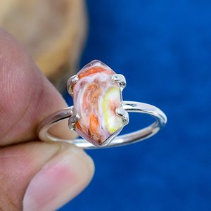 Bague en argent sterling 925 avec pierre précieuse en forme d'hexagone d'huître rose naturelle - Product Image 1