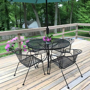 Ensemble de meubles d'extérieur en fer au design vintage pour jardin, patio, balcon avec structure métallique décorative et finition élégante - Product Image 1
