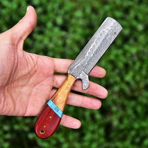 Couteau de chasse et de camping industriel en acier Damas forgé à la main, lame droite ultra-affûtée, OEM - Product Image 2