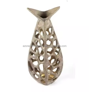 Jarrón de Flores Moderno de Aluminio Fundido al por Mayor con Acabado Pátin, Hecho a Mano y Ecológico por Azora Industries - Product Image 2