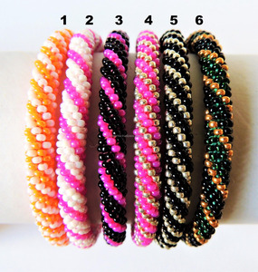 Colorful Seed Bead Seawater Pearl Charm Bracelet Elastic Stretch Spiral Pattern Luxury Fashion Accessory Custom Wholesale Gift - Product Image 1