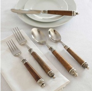 Cubiertos de lujo de acero inoxidable con mango de madera, juego de cuchara, tenedor y cuchillo para hotel, restaurante, bodas y eventos. - Product Image 3