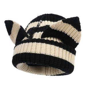 Bonnet tricoté jacquard personnalisé avec logo, tendance, en acrylique de haute qualité, chaud, pour l'hiver, uni, avec pompon - Product Image 2