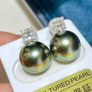 Pendientes de Diseño de Lujo de Plata de Ley 925 al por Mayor del Fabricante con Perlas de Agua Dulce Impecables de 8-10 mm y Cuentas de Oro Natural - Product Image 1