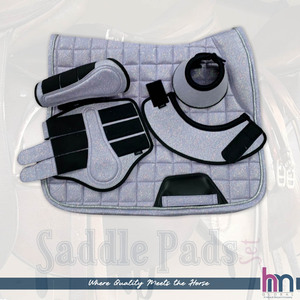Tapis de selle équestre premium durable en néoprène matelassé fin, coton pailleté, rembourré de mousse 18 mm, pour dressage western et tout usage - Product Image 5
