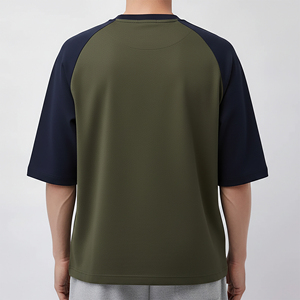 Camiseta Oversize de Estilo Moderno para Hombre, Diseñada para un Ajuste Relajado con Material Duradero y Estilo Cómodo - Product Image 6