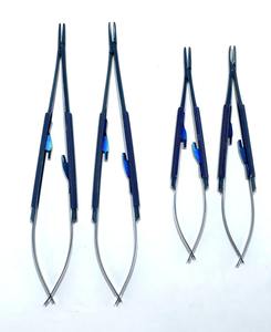 Porte-aiguilles Micro TC Castroviejo 14cm et 18cm, lot de 4 pièces, instrument chirurgical ophtalmique recouvert de bleu, droit et courbé - Product Image 1