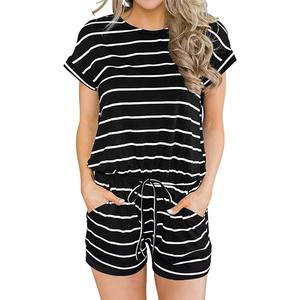 ชุดเซ็ตขาสั้นสำหรับผู้หญิง ผลิตจากผ้าฝ้าย 100% ระบายอากาศได้ดี เหมาะสำหรับออกกำลังกาย ฟิตเนส และสวมใส่สบายๆ ในช่วงฤดูร้อน - Product Image 1