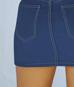 Jupe courte en jean pour femme, couleur unie, coupe droite avec poches, style décontracté, taille normale, jupe en jean bleu, à porter toute l'année - Product Image 5
