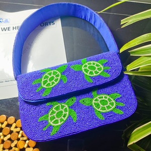 Sacs de rangement pour vêtements faits à la main, brodés de tortues marines, en coton 100% écologique et durable, avec perles violettes, pour bijoux individuels - Product Image 6