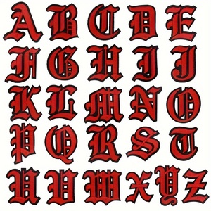 Patch brodé thermocollant lettre A rouge beige en feutrine, applique alphabet pour la décoration de vêtements - Product Image 3