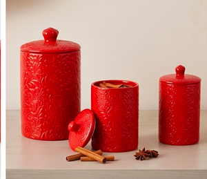 Conteneur de rangement de cuisine moderne en métal thermolaqué rouge avec un design élégant, parfait pour le stockage des légumineuses et des épices, et comme objet décoratif. - Product Image 2