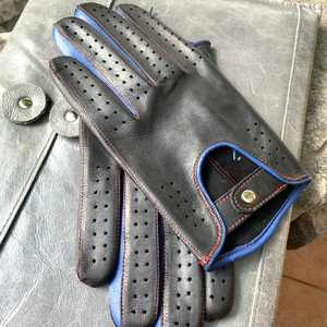 Gants de conduite en cuir véritable personnalisés pour hommes, gants de conduite de luxe classiques perforés et respirants avec bouton pression - Product Image 5
