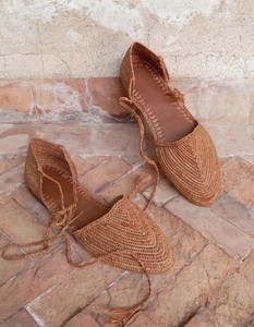 Sandales en raphia naturel, chaussures en raphia pour femmes, mules en raphia faites à la main, sandales d'été, raphia marocain - Product Image 2