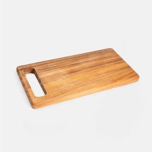 Tabla de cortar de madera al por mayor con mango ergonómico, acabado liso, diseño duradero, perfecta para cortar y decorar la cocina - Product Image 6