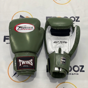 Guantes de Boxeo Profesionales Personalizados Twins, Guantes de Entrenamiento de Cuero con Diseño de Flujo de Aire, Cierre de Gancho y Bucle, Equipo de Artes Marciales para Adultos - Product Image 5