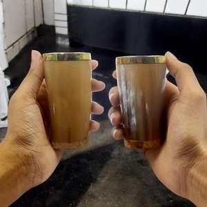 Vaso de Cuerno de Lujo Hecho de Cuerno Natural de Búfalo y Buey, Vasos de Chupito con Base de Madera, Auténticas Tazas de Cerveza de Cuerno Vikingo Medieval - Product Image 4