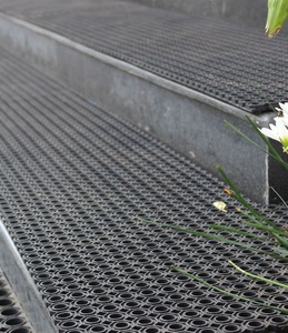 Tapis de sol antidérapant en caoutchouc pour l'entrée, les sols industriels, la cuisine et les zones humides extérieures - Product Image 5