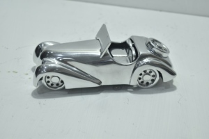 Modèle de voiture roadster vintage le plus vendu, en métal, avec une finition de qualité supérieure, idéal pour un cadeau et une exposition en salle d'exposition, à vendre - Product Image 4