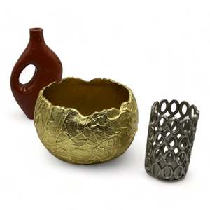 Handmade Gold <b>Metal</b> <b>Bowl</b> With Cracked Texture Modern Decorative Serving <b>Bowl</b> For Table Decoration - Product Image 2