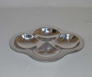 Plats à fruits de luxe vintage modernes plaqués or, très demandés, en aluminium pour la décoration de table, assiettes et plateaux en métal - Product Image 5