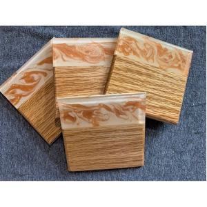 Juego de 4 Posavasos Ecológicos Clásicos de Madera de Mango y Resina para Café y Té, Duraderos, Antideslizantes, Decoración para el Hogar, Hechos en India - Product Image 1