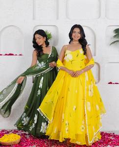 Vestido Anarkali de organza con estampado floral, hermoso y elegante para fiestas, con pantalón y dupatta, completamente cosido y listo para usar. - Product Image 3