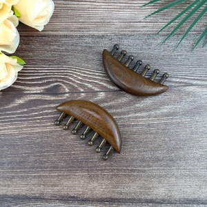 Masseur facial Gua Sha en bois rustique écologique avec artisanat en bois d'acacia massif pour la relaxation musculaire - Cadeau du Nouvel An - Product Image 2