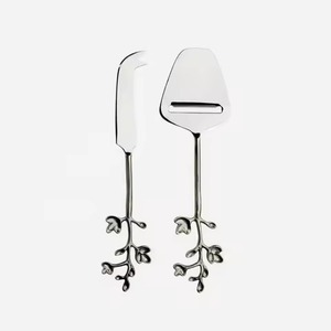 ชุดมีดชีสสแตนเลสหรูหรา พร้อมใบมีดคมสำหรับตัด ชุดอุปกรณ์เสิร์ฟอาหารสำหรับครัวและโต๊ะอาหาร - Product Image 5