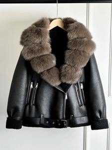 Veste en cuir PU pour homme avec col en fourrure, fermeture éclair, style hiver court, coupe classique - Product Image 1