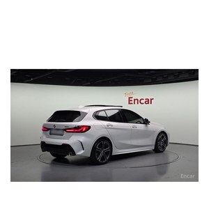 BMW Série 1 120i M Sport 2022, conduite à gauche, boîte automatique, norme Euro V, avec caméra de recul, 31 026 km - Product Image 2