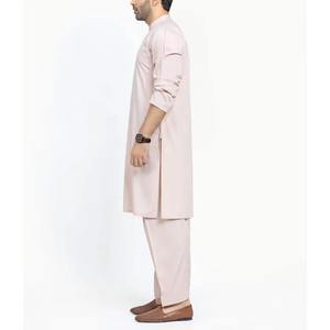 Salwar Kameez Rosa Claro para Hombre 2026, Tela Suave en Tonos Pastel con Costuras Impecables, Estilo Tradicional, Vista desde Detrás - Product Image 4