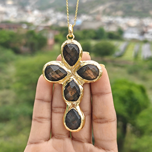 Wholesale Gemstone Labradorite 18k Gold Plated Brass Pear Cut Teardrop Shape Minimalist Statement Trendy Pendant Gift For Party - Product Image 5