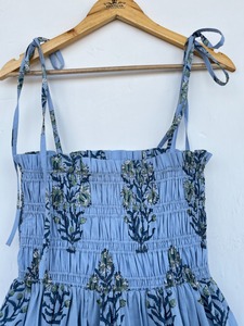 Vestido Maxi de Algodón Azul Claro para Mujer, Estampado Floral, Top Fruncido, Tirantes Ajustables, Venta al Por Mayor - Product Image 2