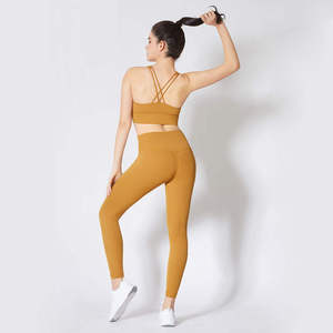 Conjunto Deportivo de Yoga de 2 Piezas para Mujer, Transpirable, Elástico, Sin Costuras, Leggings de Cintura Alta, Sujetador Deportivo, Ropa Deportiva para Gimnasio y Fitness - Product Image 6