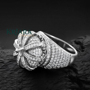 Bague de fiançailles et de mariage de luxe pour femme en argent 925 et or massif 18 carats, sertie de moissanite, style hip-hop, forme fleur, monture pavée - Product Image 5
