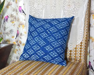 ปลอกหมอนอิงพิมพ์ลายบล็อกอินดิโก้ทำมือ ผ้าฝ้ายพรีเมียม - Product Image 2