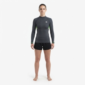 Camiseta de Compresión para Mujer, 85% Poliéster, 15% Elastano, Cuello Alto, para Entrenamiento de BJJ, Personalizable OEM - Product Image 1