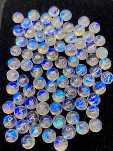 Piedra de Luna Arcoíris Blanca Redonda Cabujón con Fuego Azul Intenso, Gema Natural de Piedra de Luna 4mm 5mm 6mm 8mm 10mm para Joyería - Product Image 2