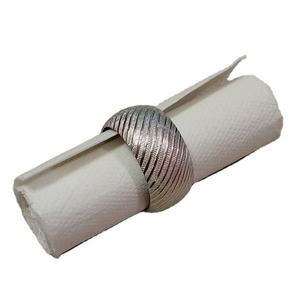 Juego de servilleteros de forma redonda multicolor y resina de nuevo estilo, vajilla para restaurante, vajilla usada, el mejor diseño para el hogar y la cocina - Product Image 1