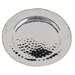 Assiette de présentation élégante en métal martelé argenté avec perles, plateau de service de luxe pour mariage, événement, fête, décoration de table, sous-assiette - Product Image 1