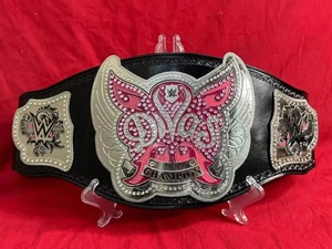 เข็มขัดแชมป์มวยปล้ำรุ่น Divas Bella Twin Women Signature Series แบบจำลอง - Product Image 1