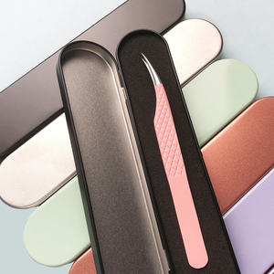Pince à épiler professionnelle pour cils, en acier inoxydable de précision, outil d'extension de cils pour salon de beauté et usage domestique - Product Image 4