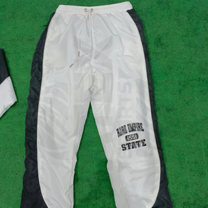 Pantalones Deportivos Personalizados con Paneles en Contraste para Hombre, Pantalones Cortavientos, Pantalones Deportivos Ligeros al por Mayor, Pantalones Deportivos Urbanos para Gimnasio - Product Image 1