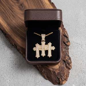 Collier pendentif croix triple couche personnalisé Hip Hop Iced Out en argent 925 micro-pavé Moissanite, bijoux bling pour homme - Product Image 4