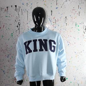 Sudadera KING SKY BLUE con cuello alto, 100% azul marino, con apliques bordados, cuello ancho, URBAN PRODUCTIONS - Product Image 6