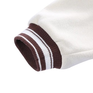 แจ็คเก็ตวาร์ซิตี้สุดเทรนดี้สำหรับผู้ชาย สไตล์เบสบอลคลาสสิก รับผลิตขายส่ง พร้อมบริการสกรีนโลโก้ตามสั่ง - Product Image 4