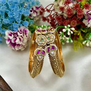 Indian Ethnic Fashion Bangle-Padma Heritage Openable Bangles - Product Image 2