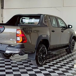 Toyota Hilux <span class=keywords><strong>Double</strong></span> <span class=keywords><strong>Cabine</strong></span> <span class=keywords><strong>Pick</strong></span>-<span class=keywords><strong>up</strong></span> d'<span class=keywords><strong>occasion</strong></span> 2025 de haute qualité - Product Image 2