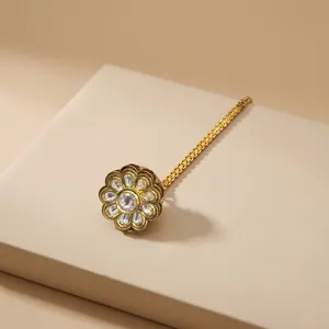Vêtements traditionnels plaqués or de haute qualité Tikka beau look Tikka bijoux de mode pour femmes et filles - Product Image 2